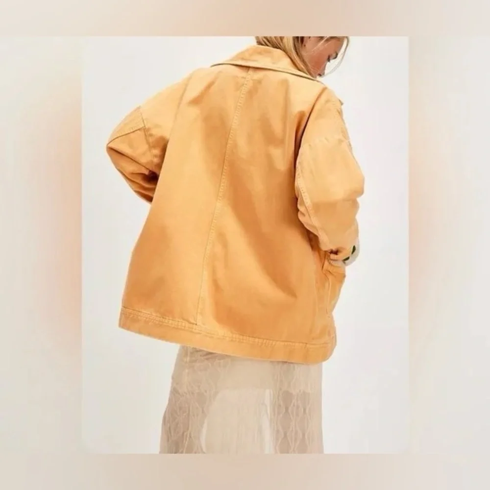 Free People Tan Jean Jacket NWOT - Picture 4 of 7